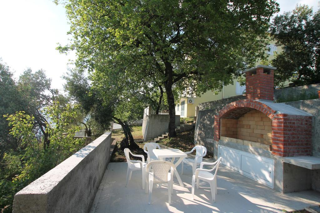 Apartment Bayer Herceg Novi Esterno foto