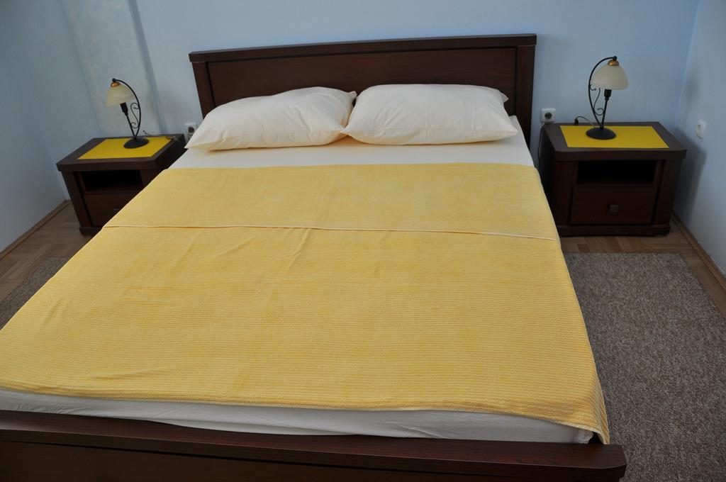 Apartment Bayer Herceg Novi Esterno foto